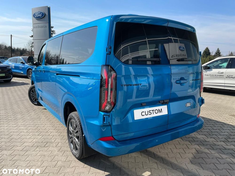 Ford Transit Custom - 8