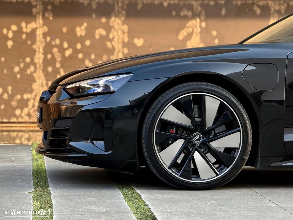 Audi e-tron GT quattro - 22