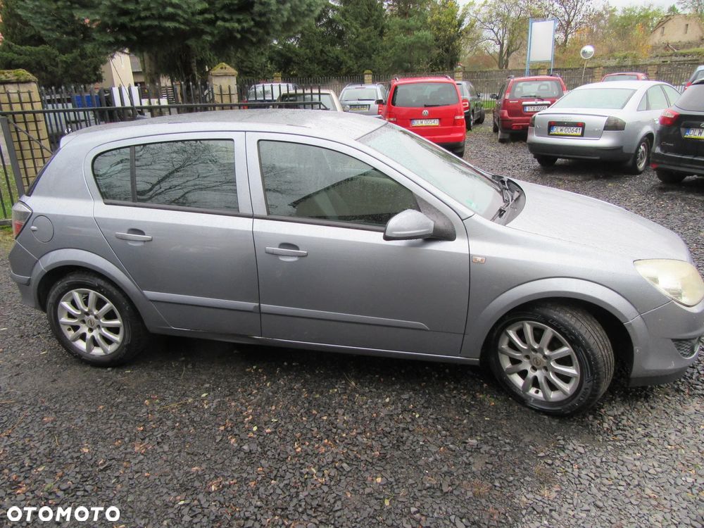 Opel Astra 1.6 Edition - 9