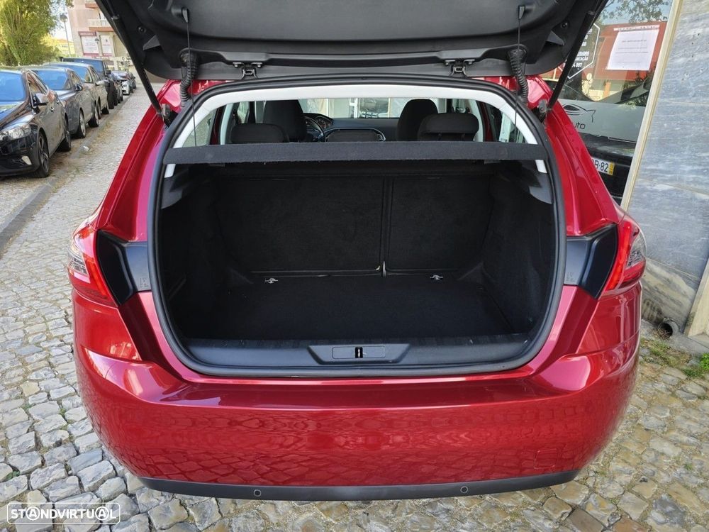 Peugeot 308 1.2 PureTech Active J17 - 15