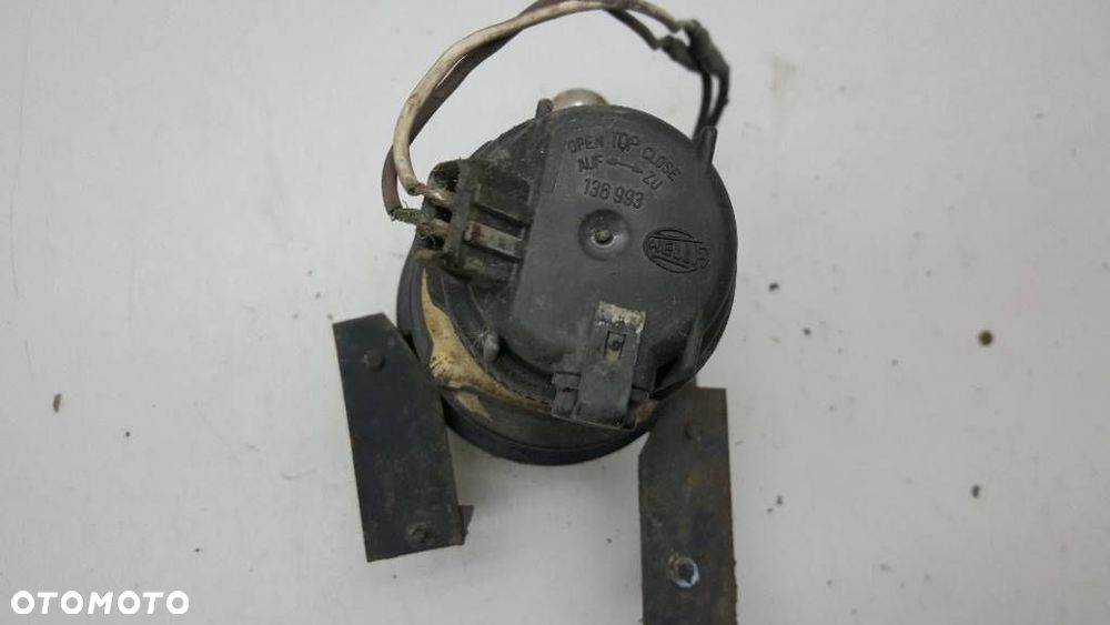 HALOGEN LAMPA PRZEWCIWMGIELNA BOVA FUTURA - 5