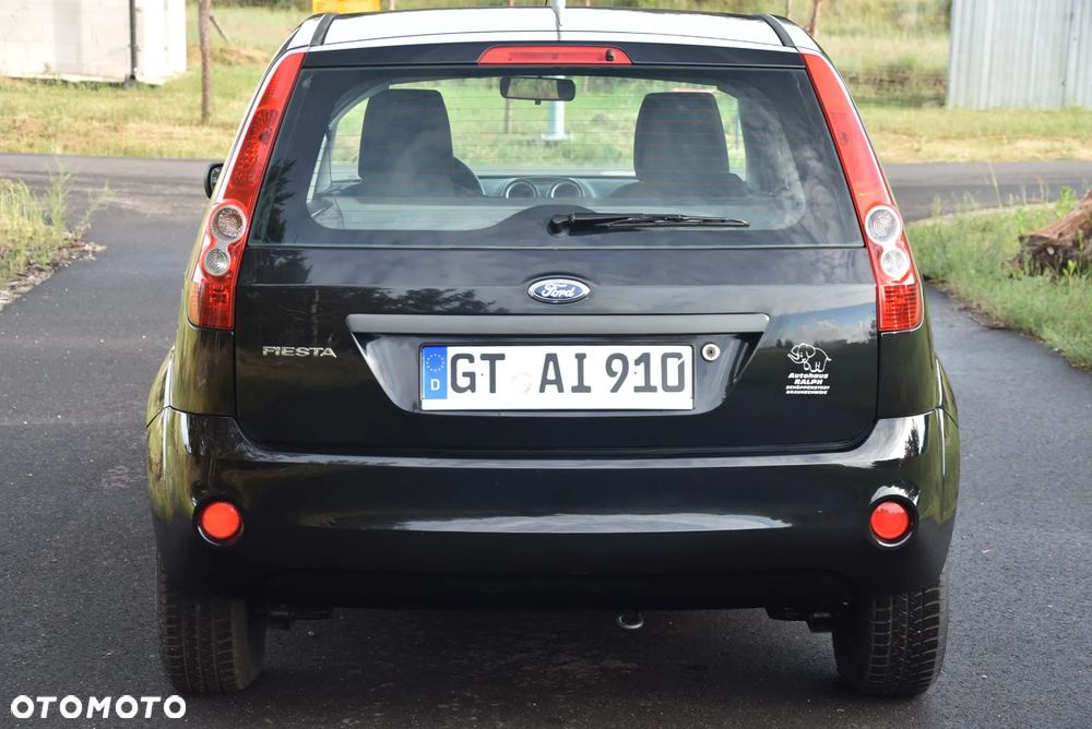 Ford Fiesta ver-1-3-black-magic - 14