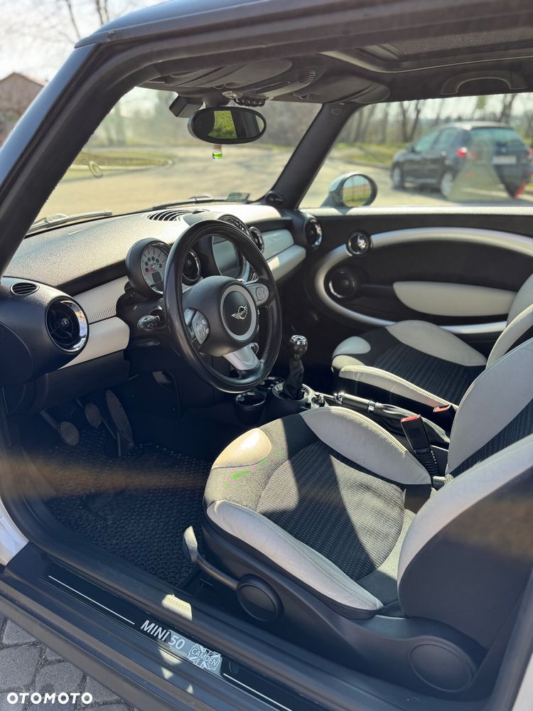 MINI Cooper 50 Camden - 12