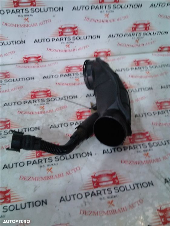 tubulatura admisie 3.0d bmw seria 5 f11 an fabr. 2011 - 1