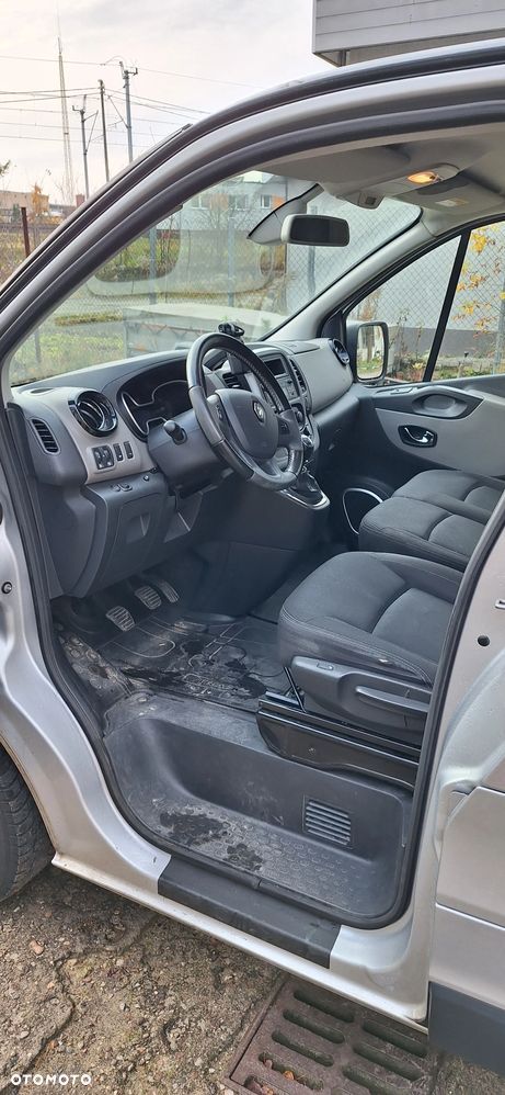 Renault Trafic - 8
