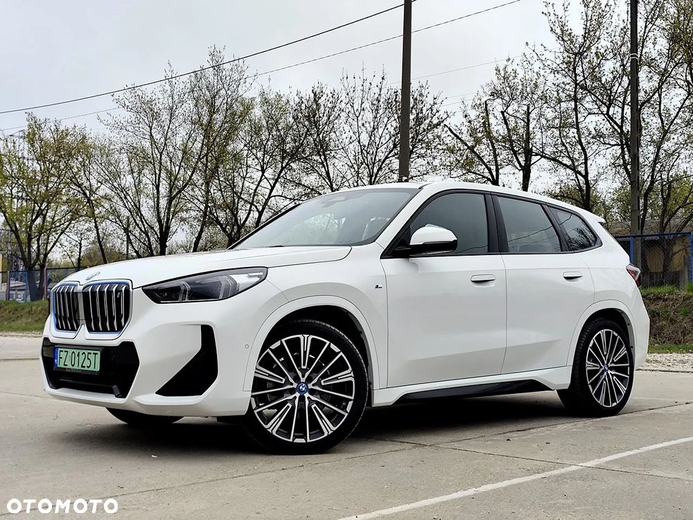 BMW iX1 xDrive30 66.5kWh M Sport - 2