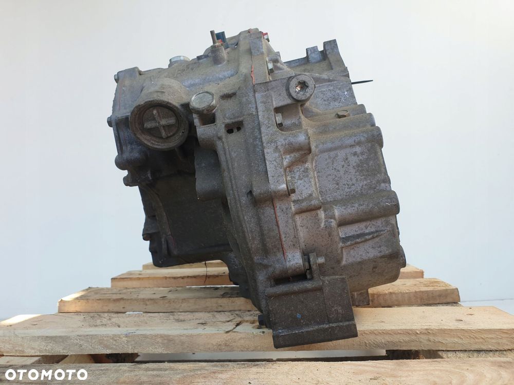 AUTOMATYCZNA SKRZYNIA BIEGÓW Volvo V70 II 2.5 T TURBO _ 55-51SN 30681171 - 7