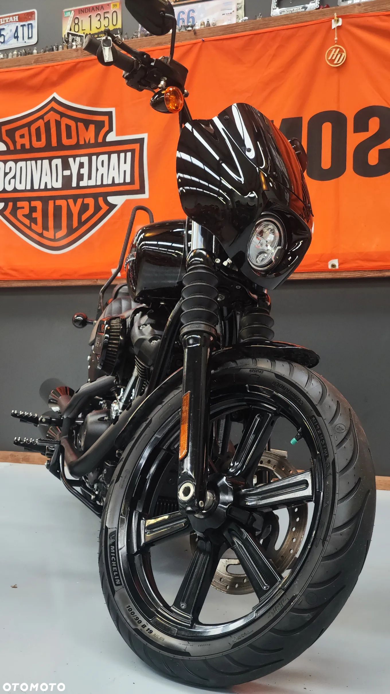 Harley-Davidson Softail Street Bob - 6