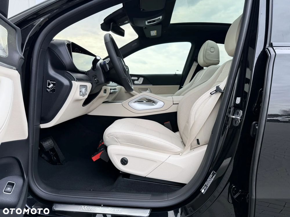 Mercedes-Benz GLE - 22