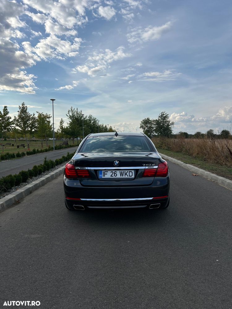 BMW Seria 7 740d xDrive - 2