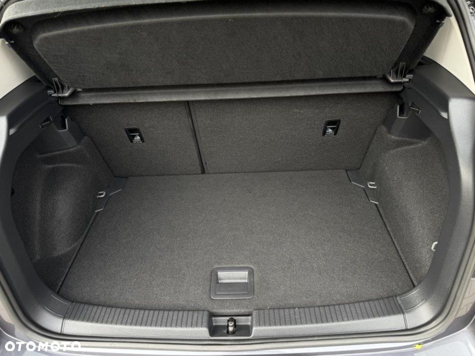 Volkswagen T-Cross - 26