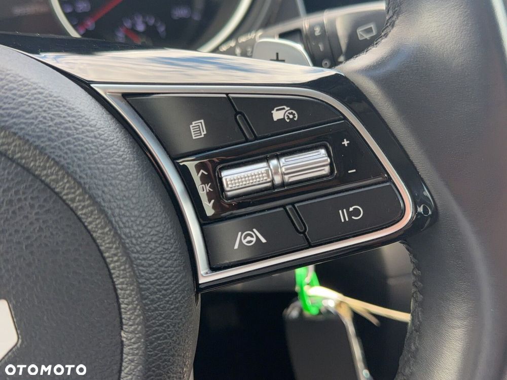 Kia Ceed - 24