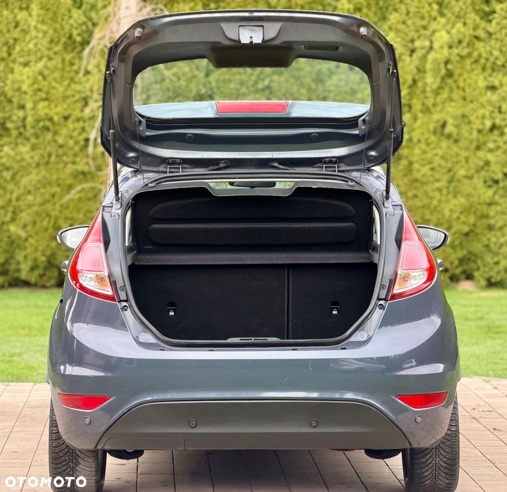 Ford Fiesta 1.25 SYNC Edition - 35