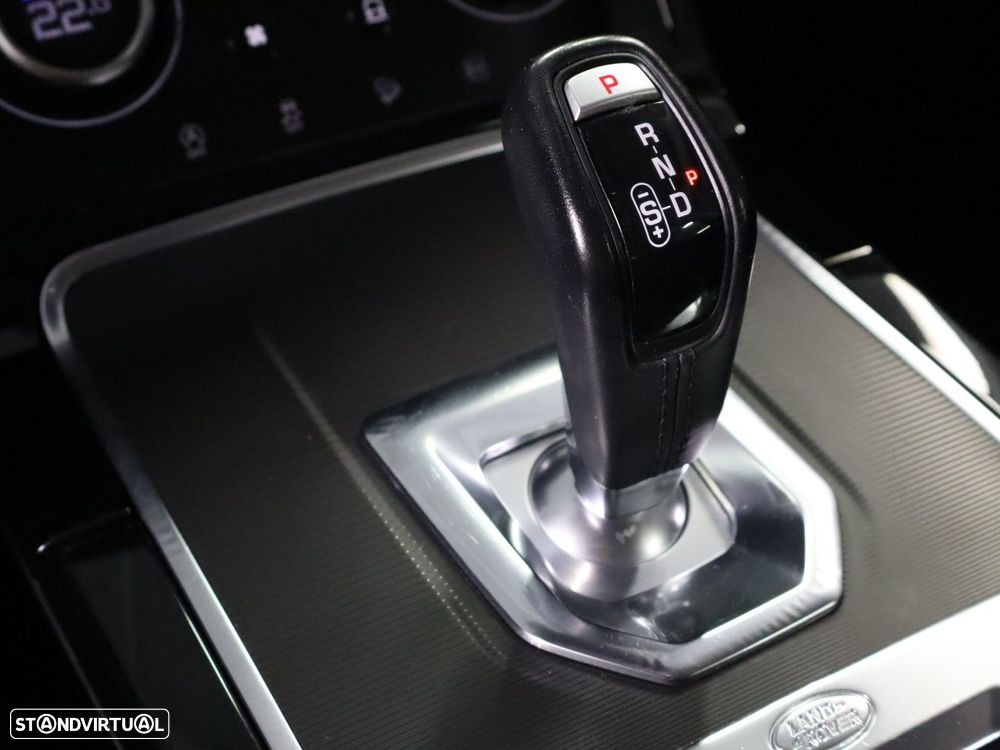 Land Rover Range Rover Evoque P300e SE - 18