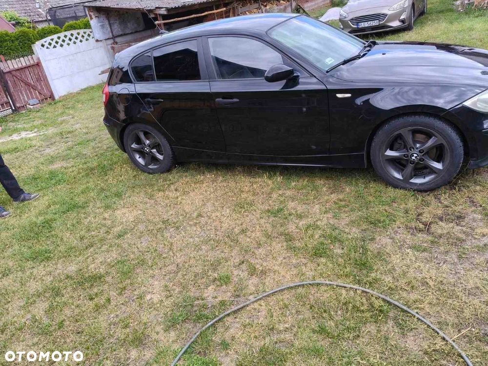 BMW Seria 1 118d - 4