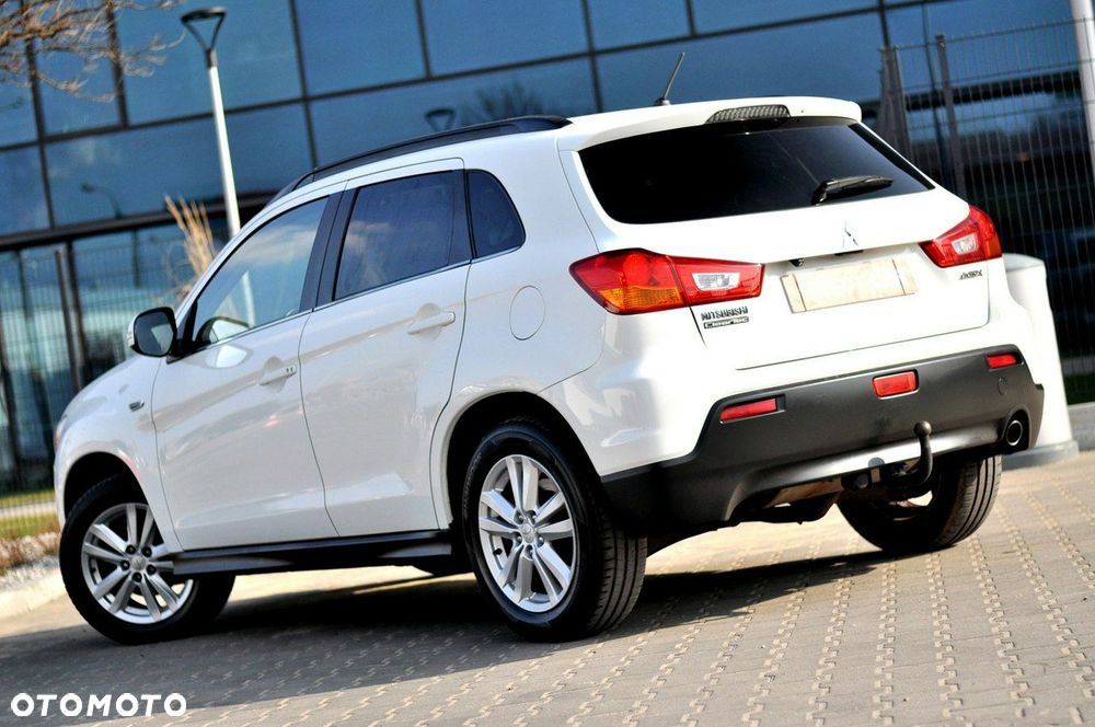 Mitsubishi ASX - 4