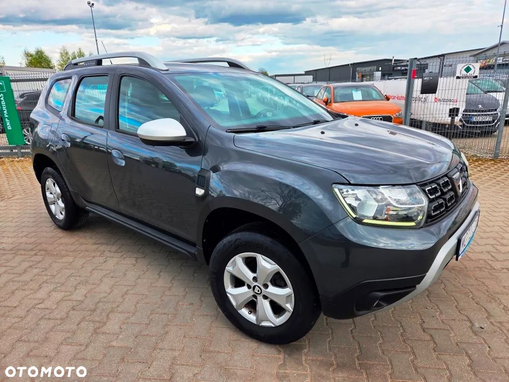 Dacia Duster 1.6 SCe Prestige - 4