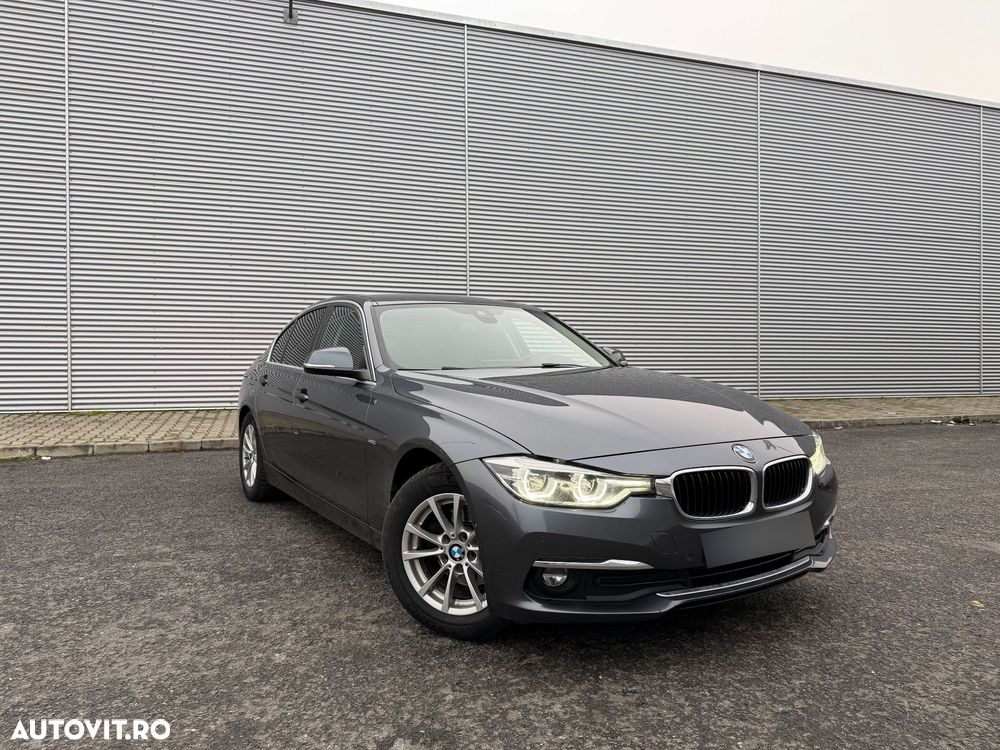 BMW Seria 3 320d Efficient Dynamic Edition Aut. Luxury Line - 1