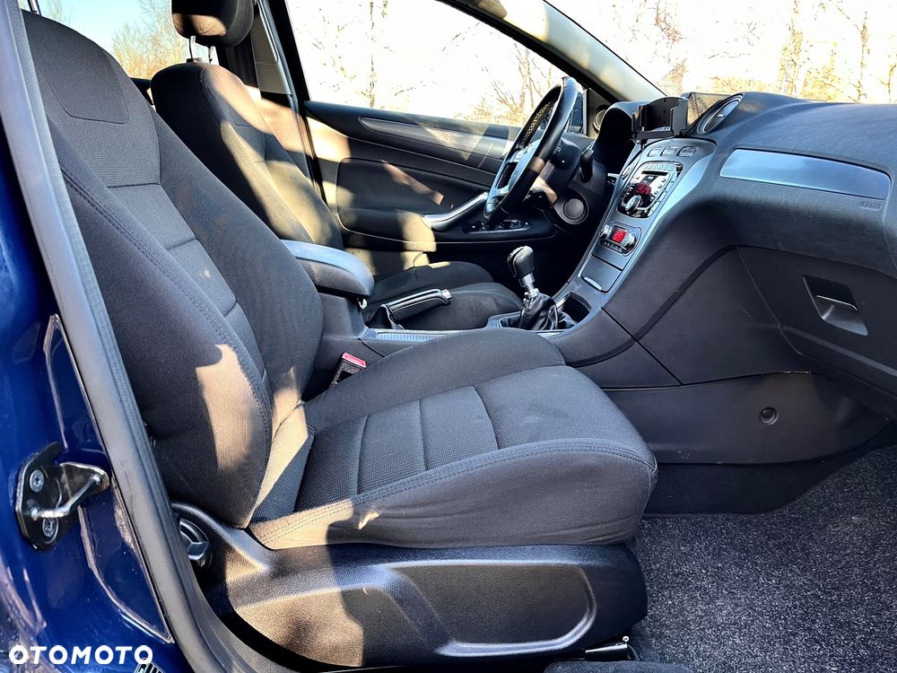 Ford Mondeo 2.0 TDCi Titanium - 9