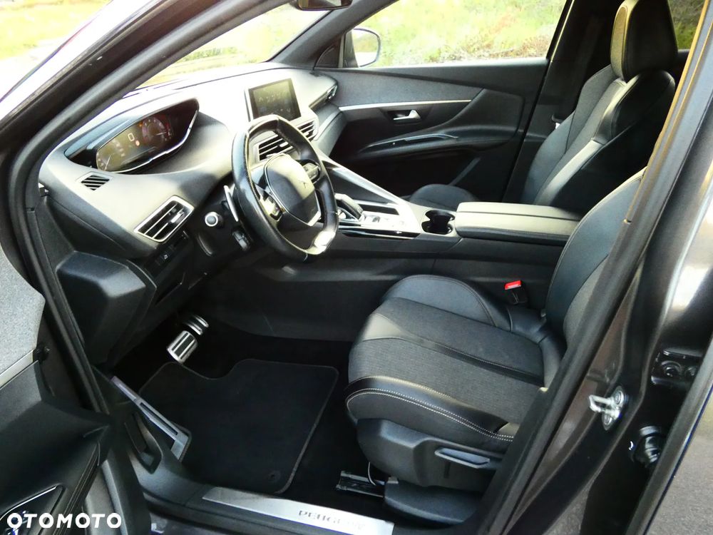 Peugeot 3008 - 12