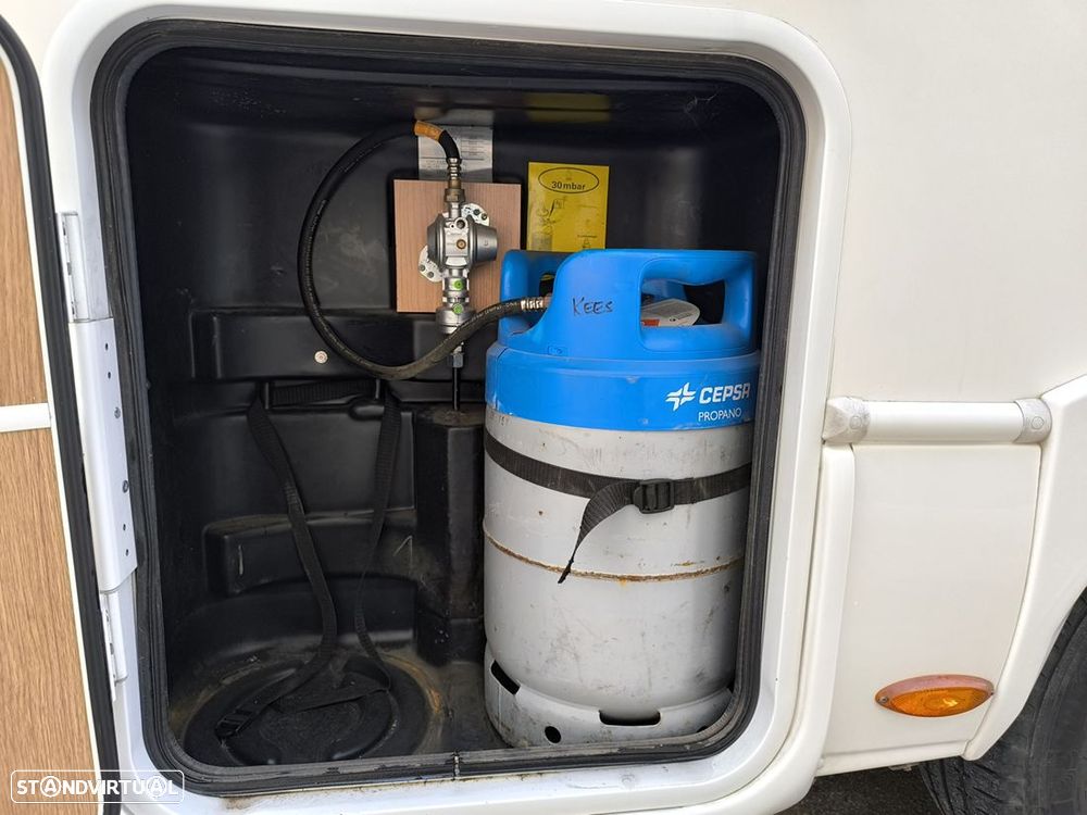 Rimor Silverline 17 (Cama central 6.99mt - 5 Lugares) - 17