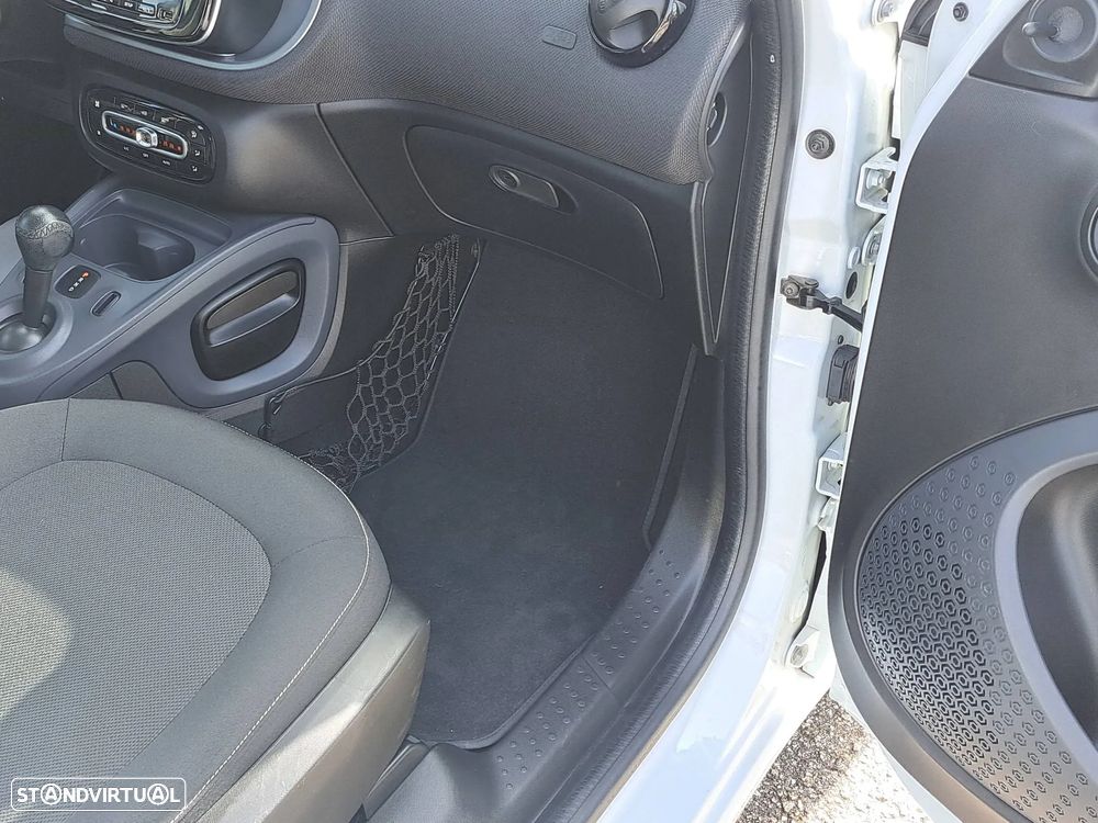 Smart ForFour EQ passion - 23