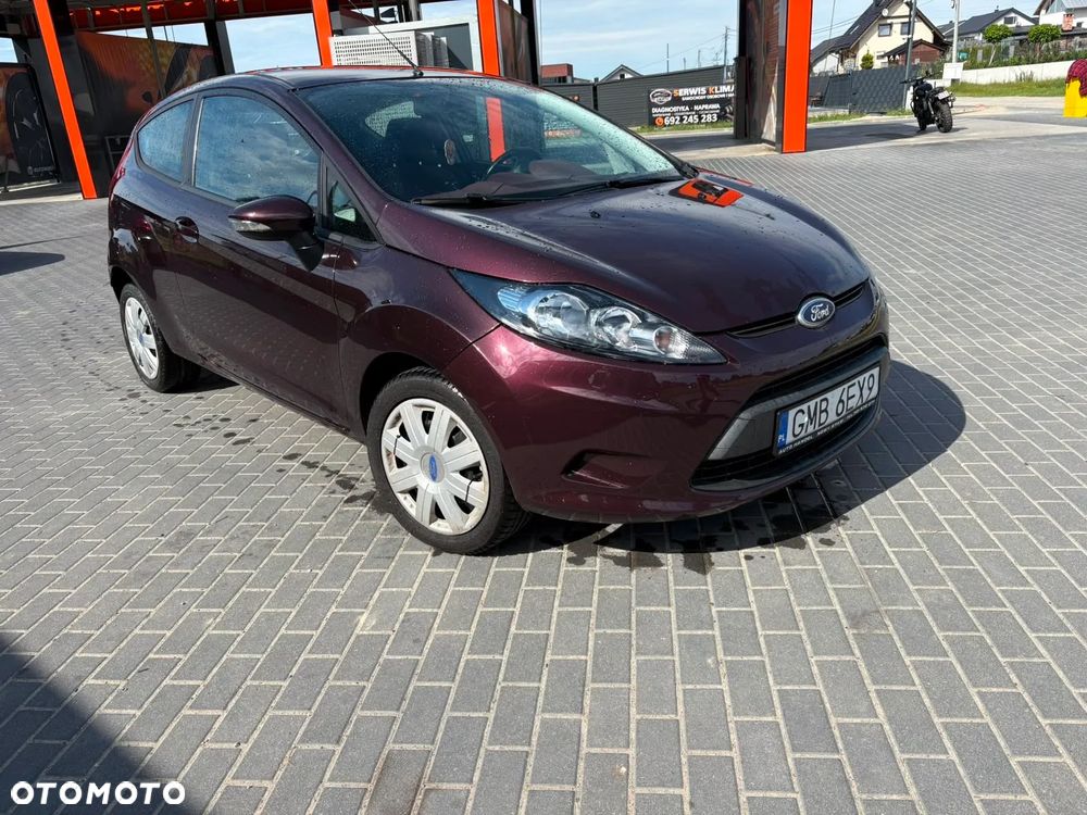 Ford Fiesta 1.25 Ambiente EU5 - 1