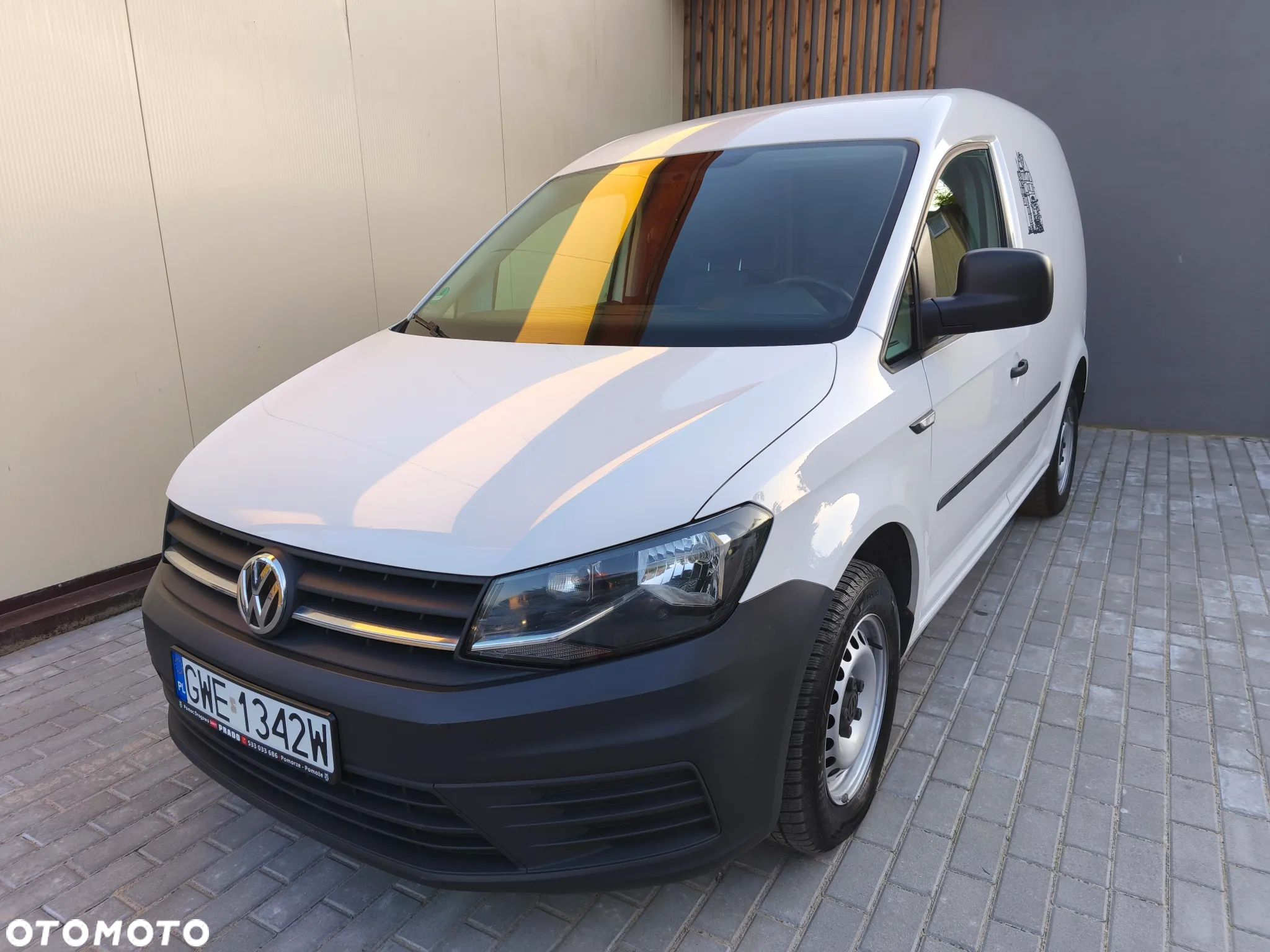 Volkswagen Caddy - 1
