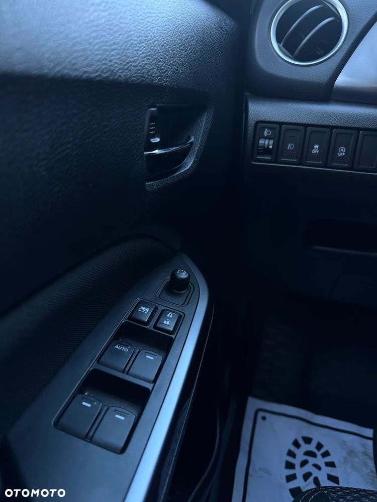 Suzuki Vitara 1.4 Boosterjet Premium 2WD - 17