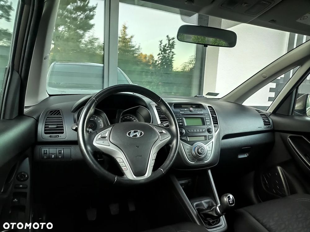 Hyundai ix20 1.4 Comfort - 12