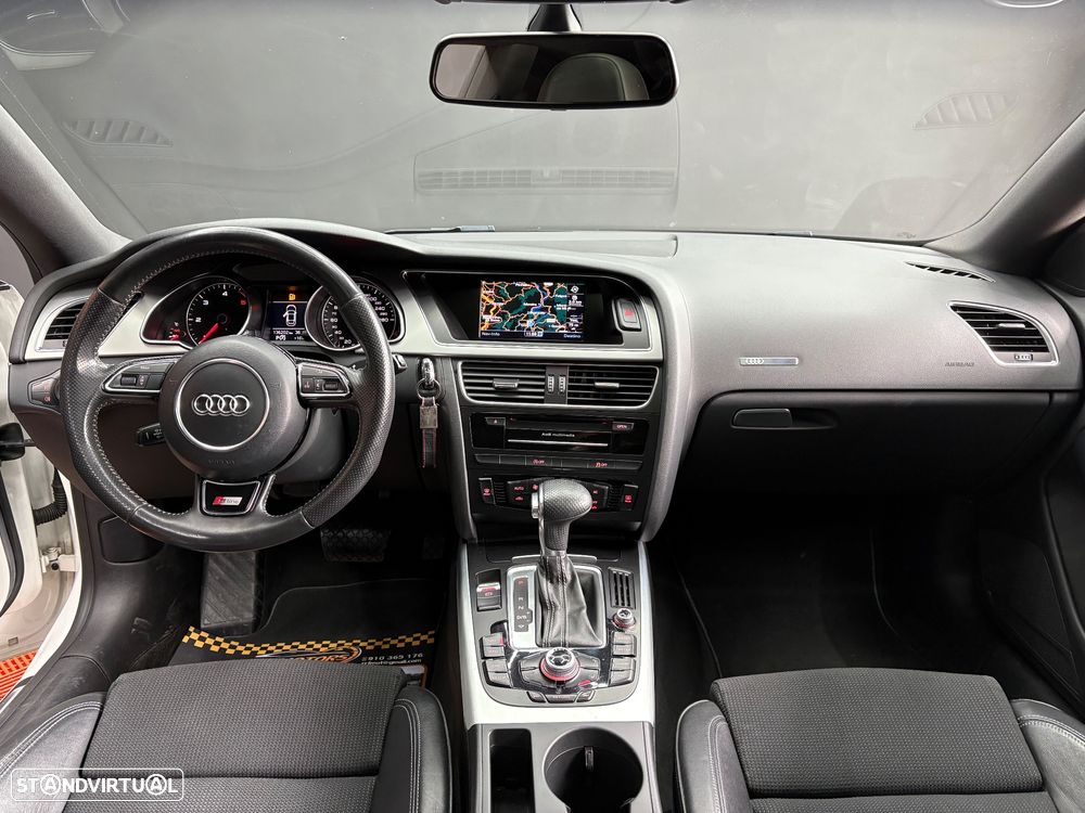 Audi A5 2.0 TDI Multitronic S-line - 9