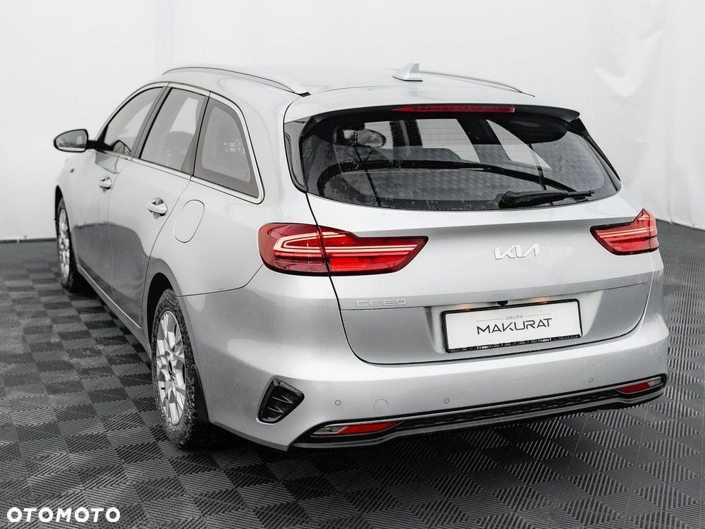 Kia Ceed 1.5 T-GDI M - 5