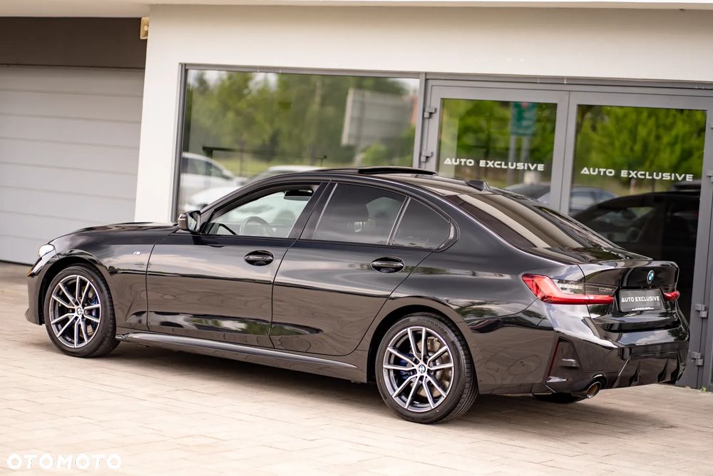BMW Seria 3 330i xDrive M Sport sport - 18