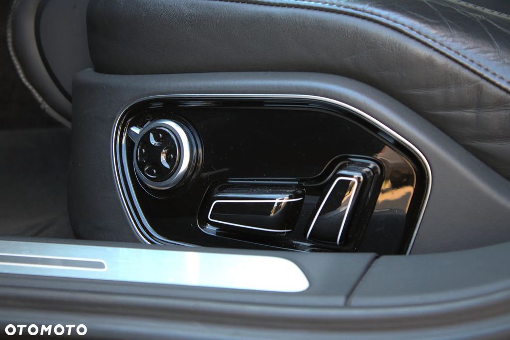 Audi A8 4.2 FSI Quattro tiptronic - 28