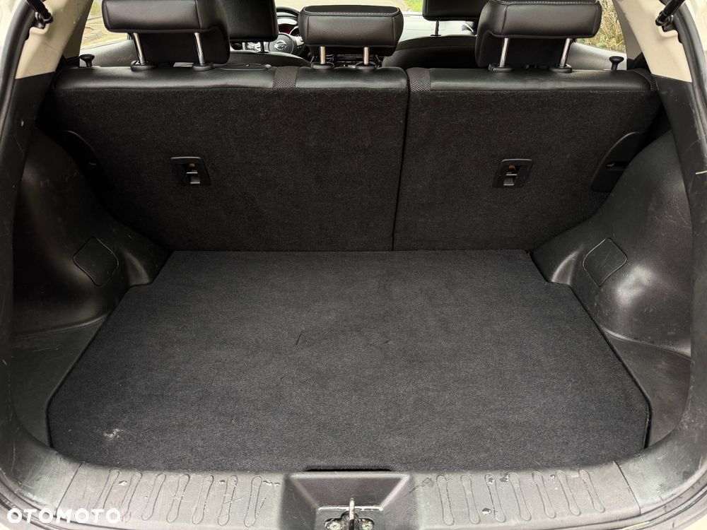 Nissan Juke 1.6 Tekna S&S - 24