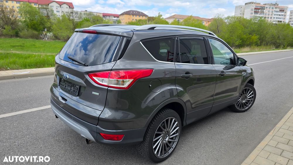 Ford Kuga 1.5 EcoBoost 2WD Titanium - 6