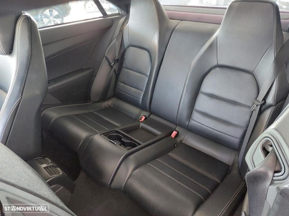 Mercedes-Benz E 220 CDi Avantgarde BlueEfficiency - 32