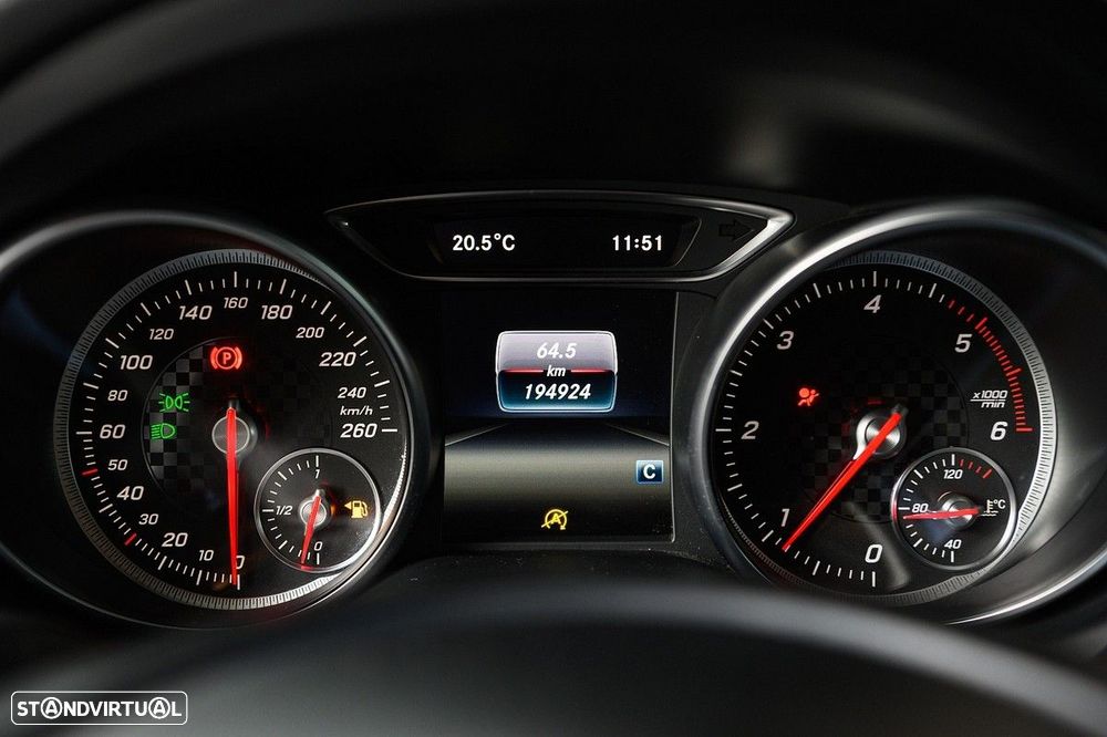 Mercedes-Benz A 180 d Urban - 42