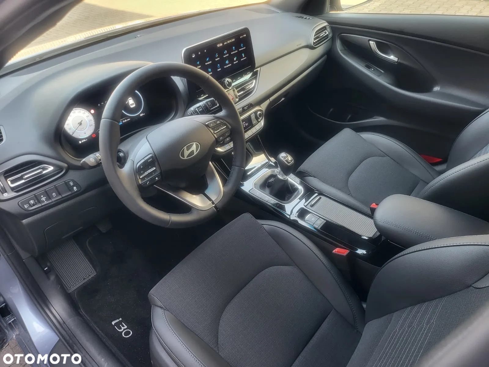 Hyundai i30 1.5 T-GDI 48V Smart - 13