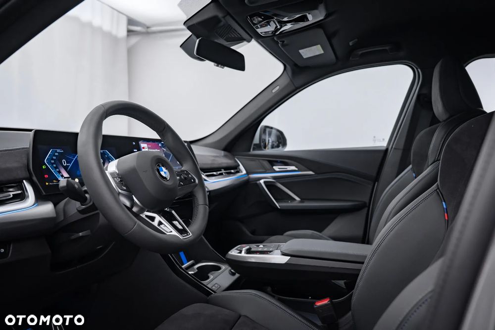 BMW X1 xDrive23i mHEV M Sport sport - 24
