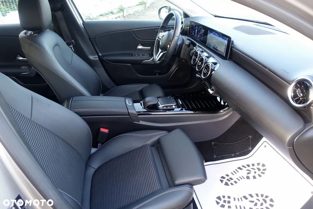Mercedes-Benz Klasa A 180 d 7G-DCT Progressive - 11