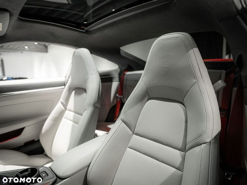 Porsche 911 Turbo - 21