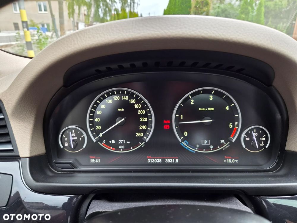 BMW Seria 5 - 22