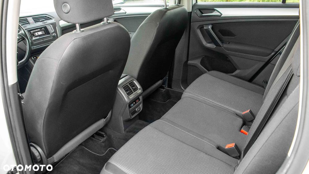 Volkswagen Tiguan 1.4 TSI BMT Comfortline - 22
