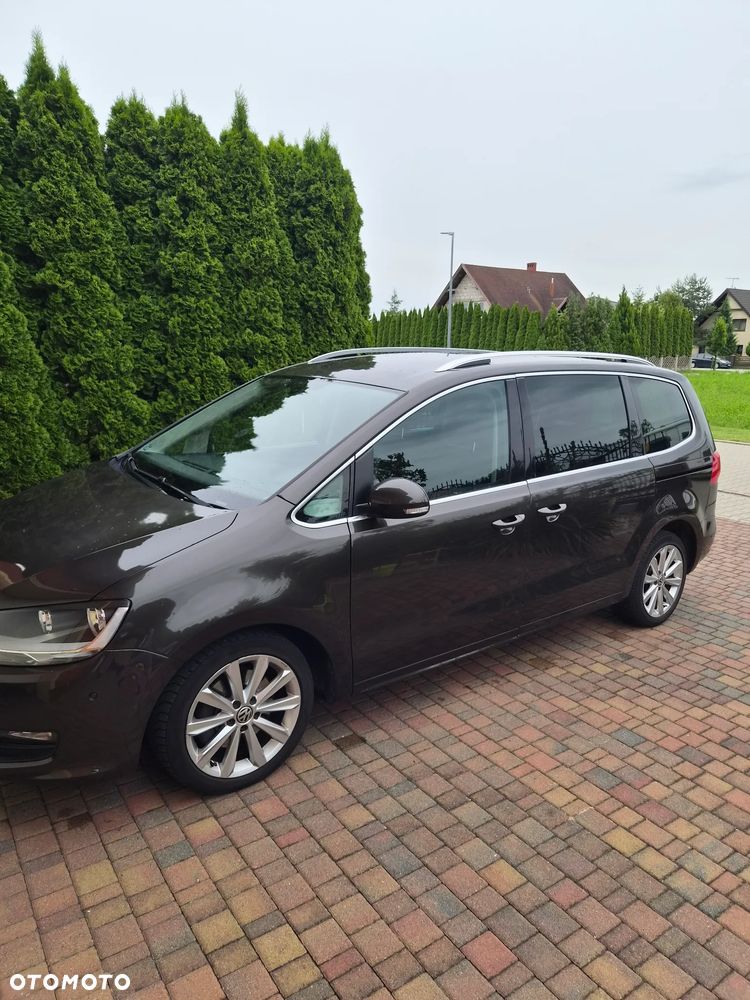 Volkswagen Sharan 2.0 TDI Comfortline DSG - 2