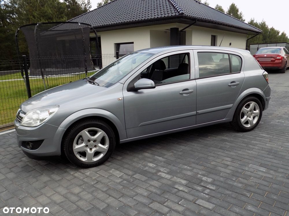 Opel Astra 1.6 Edition - 16