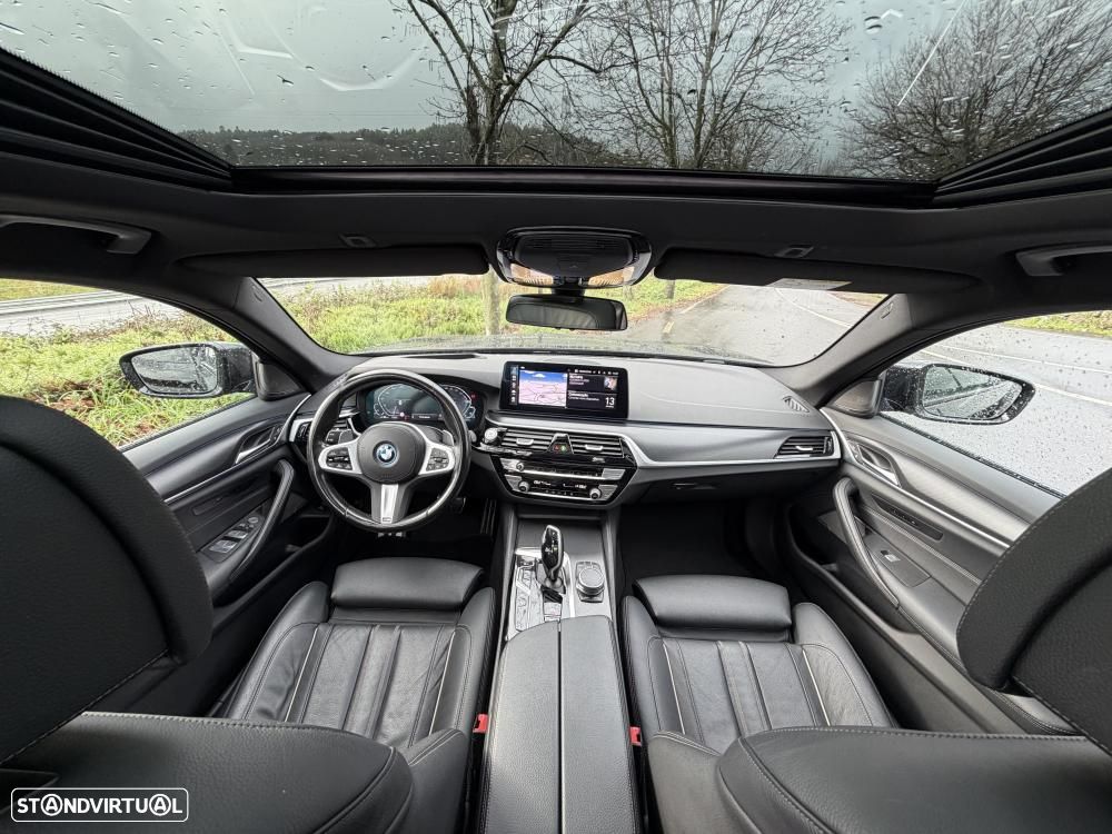 BMW 530 e Pack Desportivo M - 10