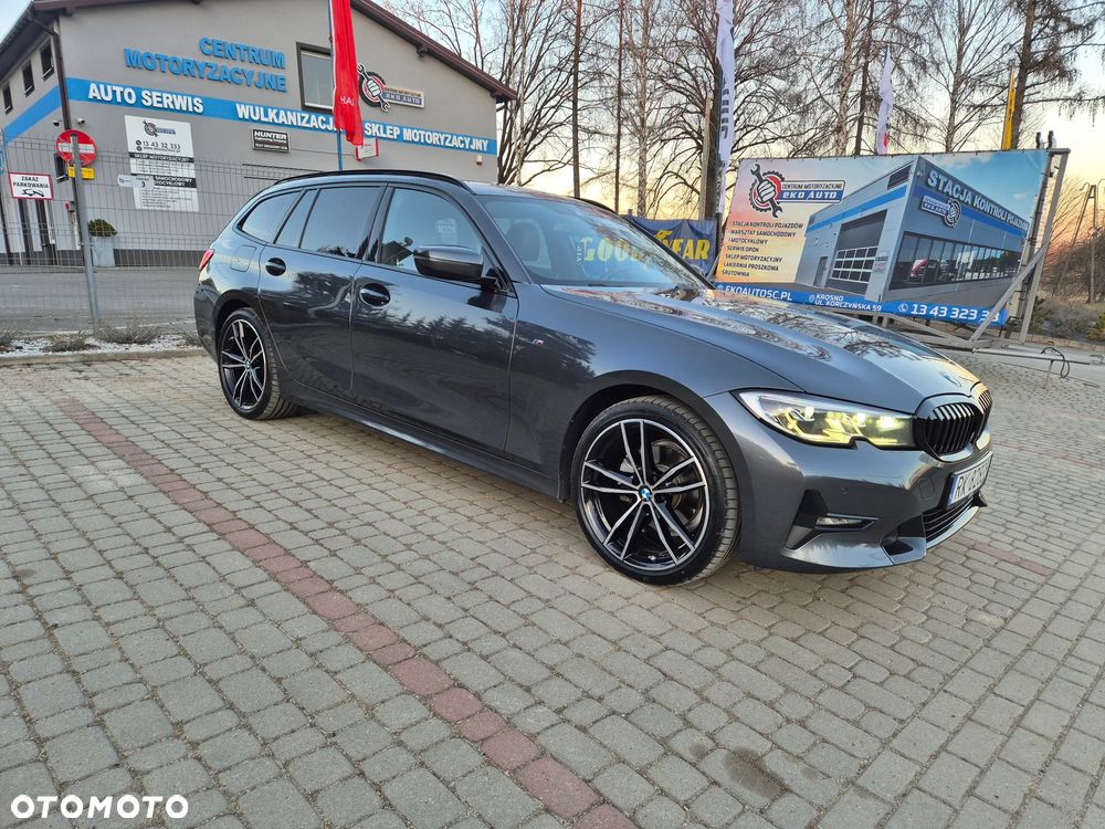 BMW Seria 3 320d Sport Line Shadow - 3