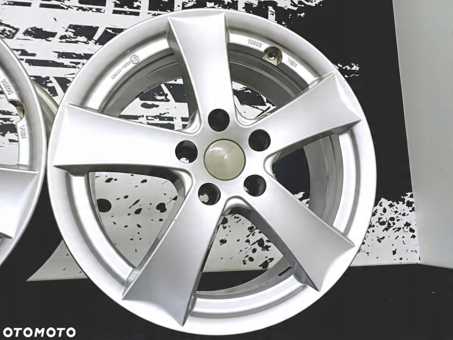 felgi ALU 17 5x112 Dezent Mercedes Audi Skoda Volkswagen Seat MG SsangYong - 8