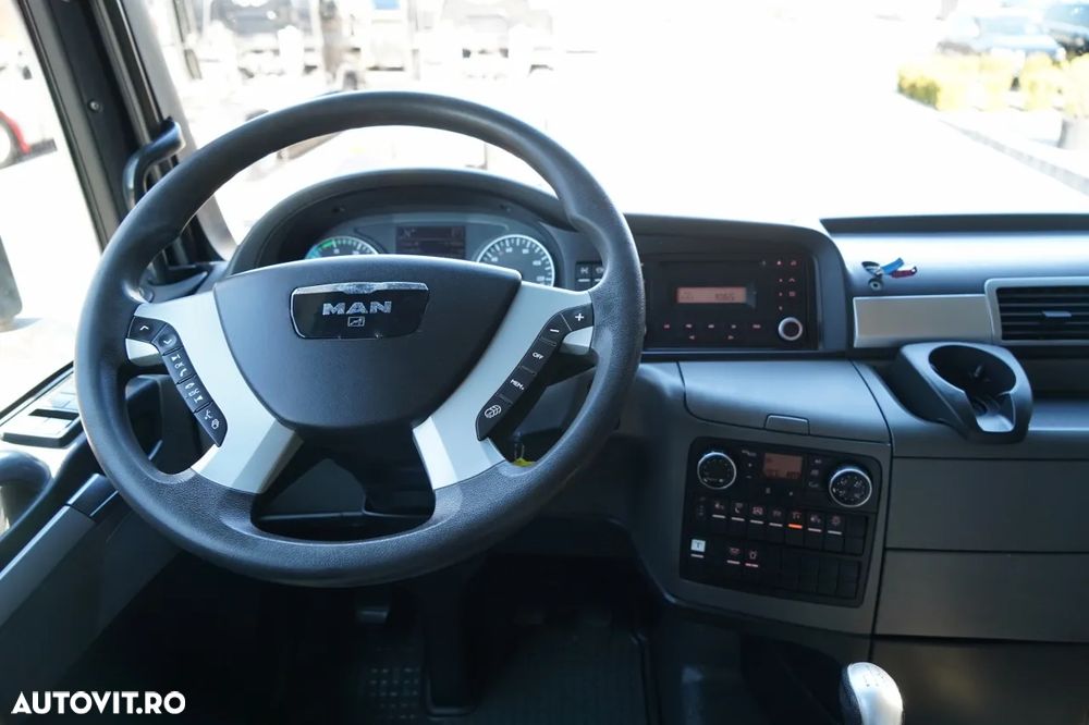 MAN TGX 33.540 / 6x4 / RETARDER / MTA: 100 TONE / XXL / I-PARK COOL / cap tractor cu 3 axe / MANUAL / EURO 5 - 29